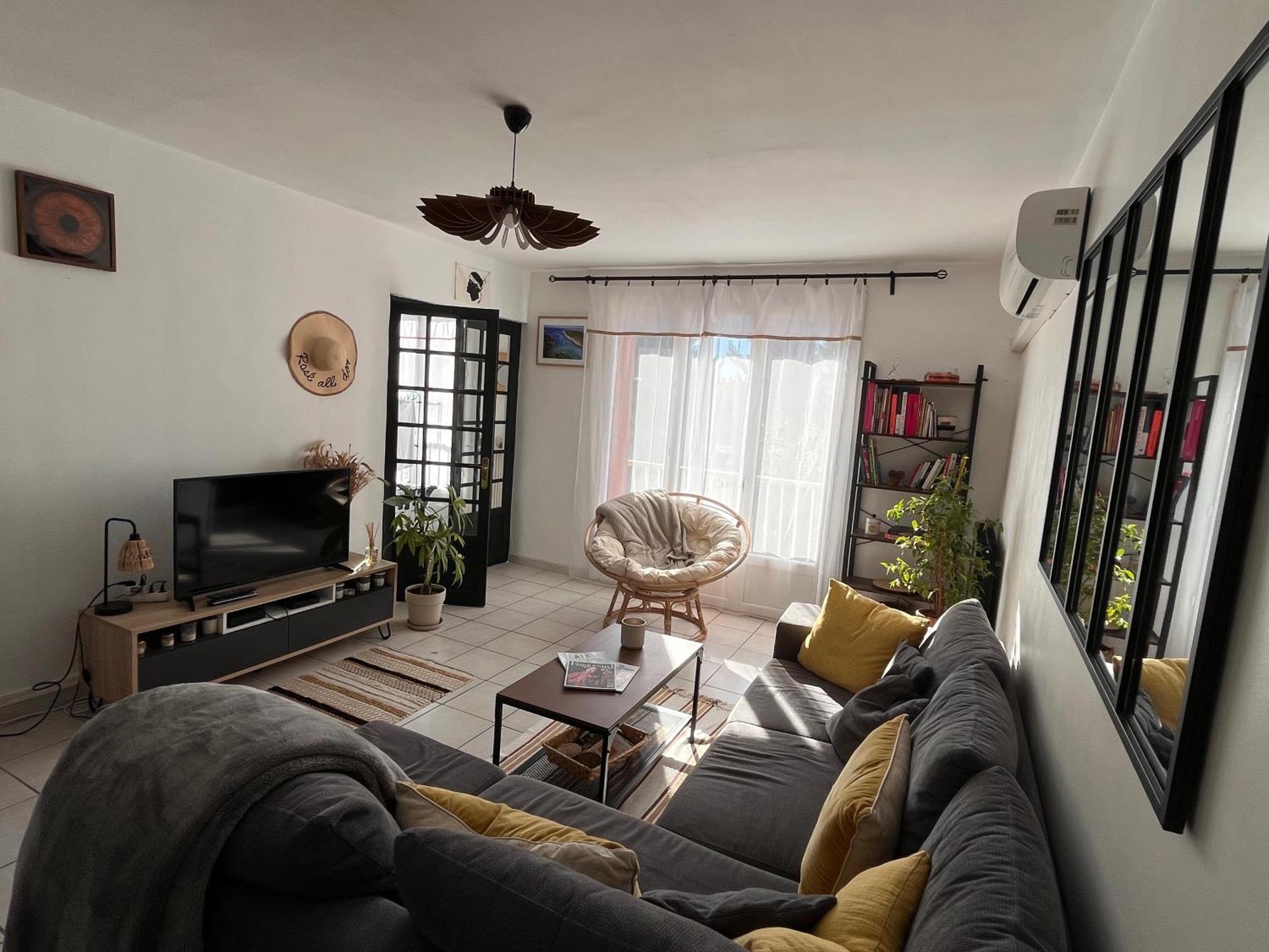 Calme, Vue St Victoire, Proche Centre Avec Parking Apartment *